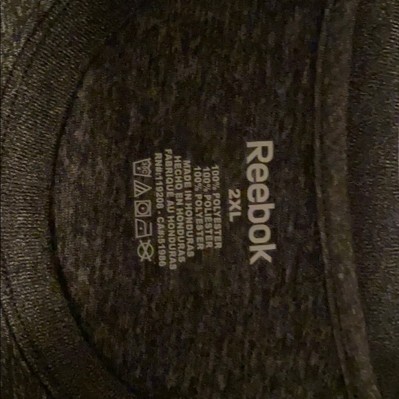 Sharks shirt - Picture 2 of 3